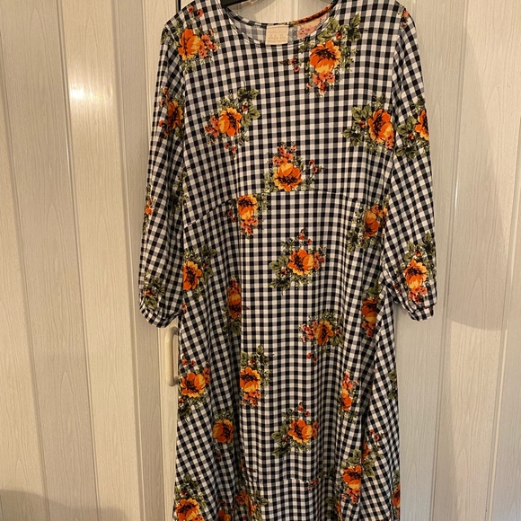 SOLD Zadie B’s Callie dress - Picture 2 of 7